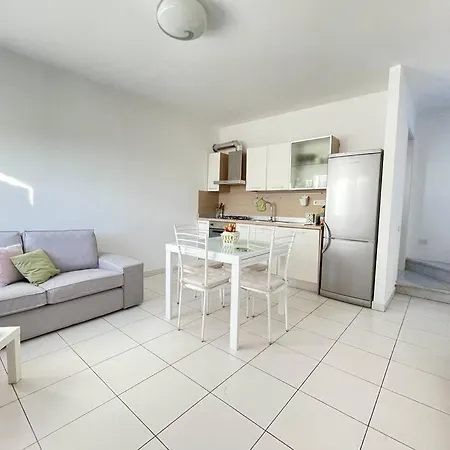 La Torre بيتراسانتا